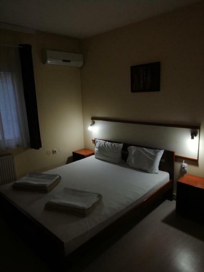 Accommodation Elegance Ni Exterior foto